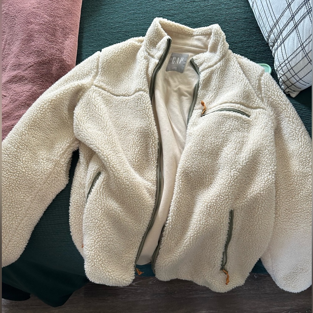 Men’s gap full zip Sherpa jacket size large